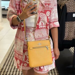 NWT Coach‎ Leather Mini Rowan File Bag